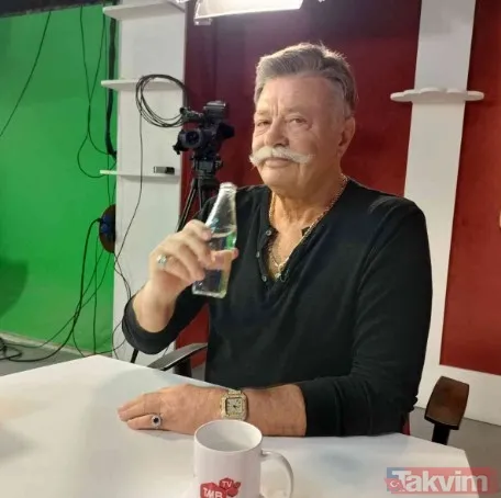 Aralarında 33 yaş var! Nuri Alço'nun 4 sene önce nikah masasına oturduğu eşine bakın! Gazoz sahnesiyle... - 6