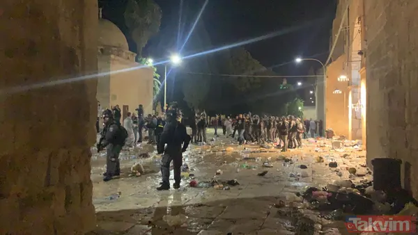 Kudüs'te İsrail terörü! İsrail polisi Mescid-i Aksa’da namaz kılan cemaate saldırdı - 19