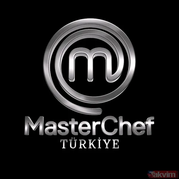MasterChef Türkiye'de yeni hafta, büyük bir mücadele ile başladı. Şeflerin verdiği Japon mutfağı temalı ilk takım oyununda mavi ve kırmızı takım karşı...