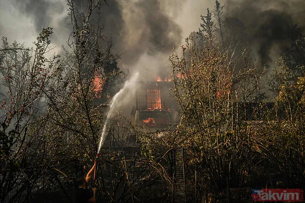 Yunanistan alevlere teslim oldu! O güne kadar kırmızı alarm! | Türkiye'den Yunanistan'a yardım eli - 9