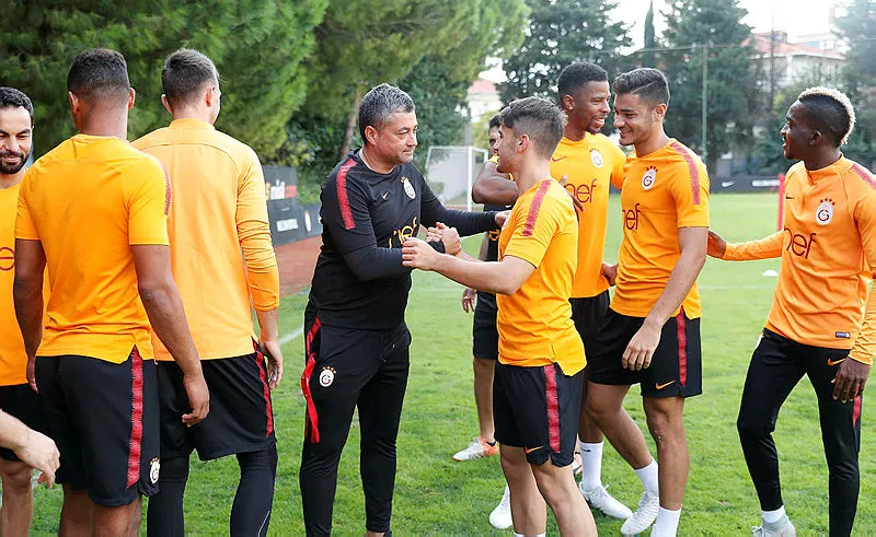 Fatih Terim 11'i değiştiriyor! - 6