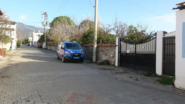 turkiyenin-merak-ettigi-ev-karantinaya-alindi-1609577810557.jpg Türkiye'nin merak ettiği ev! Karantinaya alındı-12