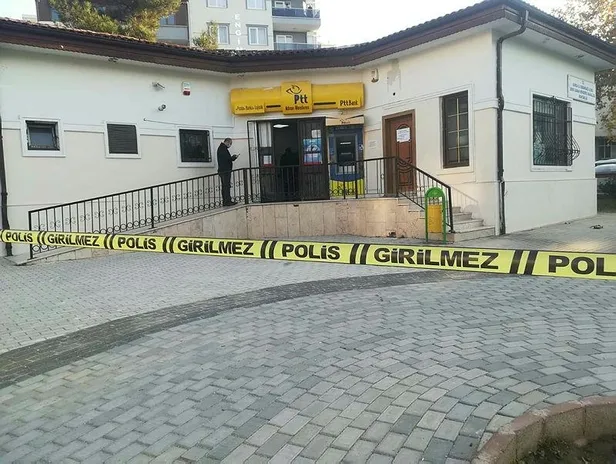 SON DAKİKA: Bursa'da soygun: Maskeli ve silahlı iki kişi PTT'den 8 bin liralık soygun yaptı-2