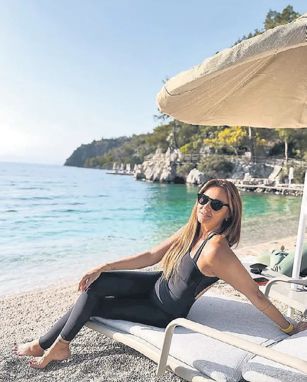 atvnin-sevilen-dizisi-hakim-ucuncu-bolumuyle-nefesleri-kesti-1650396067593.jpg ATV’nin sevilen dizisi Hakim üçüncü bölümüyle nefesleri kesti-6