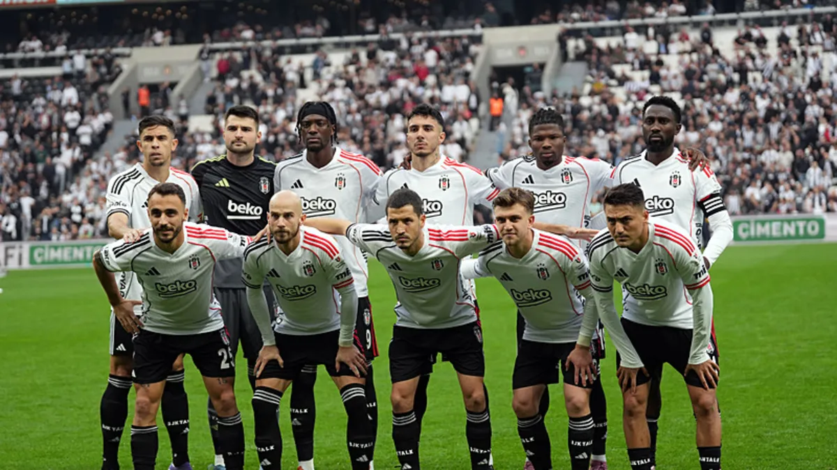 Sergen Yalçın'dan sürpriz! Beşiktaş'ın ilk 11'i netlşeşti