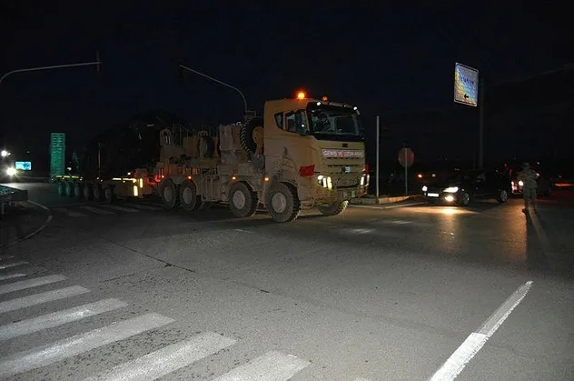 TSK'dan Suriye sınırına askeri sevkiyat