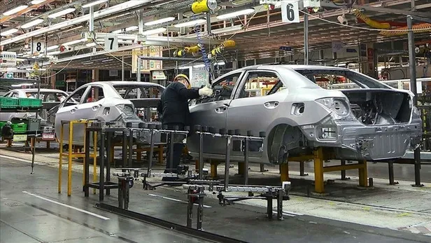Tam kapanma sonrası otomotiv sektöründe dev hazırlık: 2 haftada 1 aylık oto satılacak-3