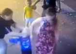 Tek kelime ile vahşet! Hasta ruhlu kadın 3 yaşındaki çocuğun yüzünü bıçakladı