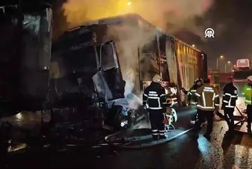 İnegöl'de feci kaza! İki tır çarpıştı: 1 ölü!