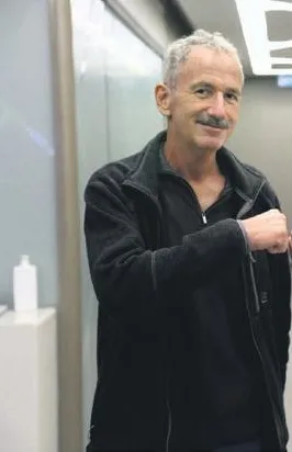 Küçük yaşlarda görme yetisini kaybeden Sefa Küçüker, Çam ve Sakura Şehir Hastanesi’nde yeniden ışığa kavuştu-5