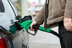 MOTORİN İNDİRİM SON DAKİKA | 5 Aralık akaryakıt indirimi: 1 LT mazot ve benzin kaç TL oldu?