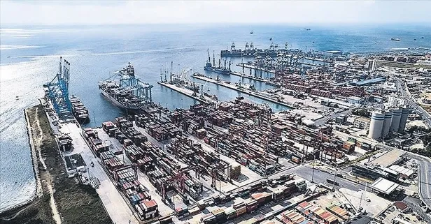 Türkiye cari dengede 5,4 milyar dolar fazla verdi