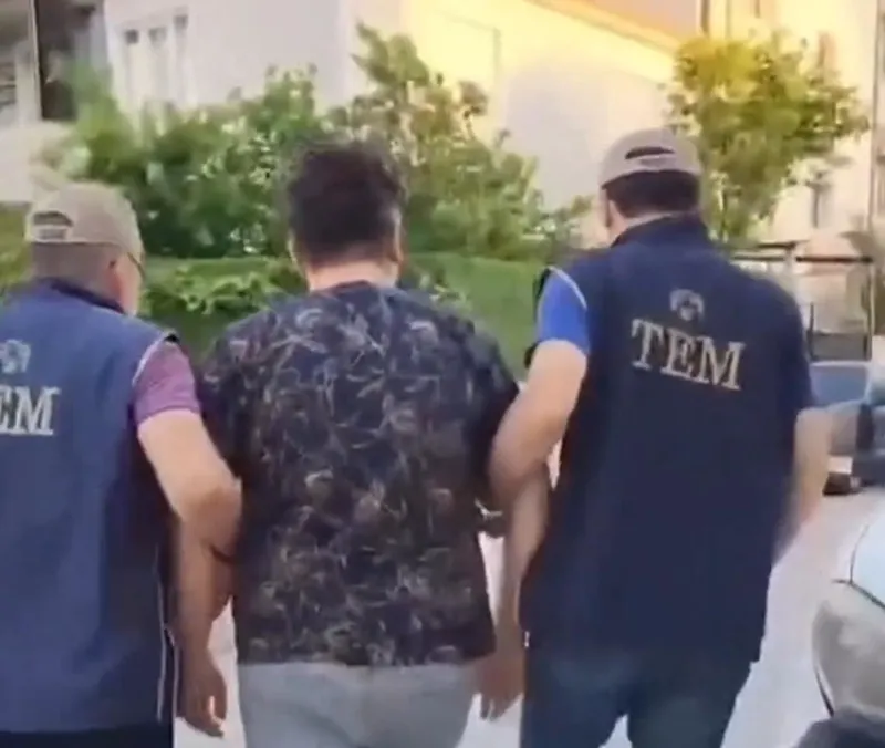 FETÖ'ye "Kıskaç-22" operasyonu: 74 şüpheli yakalandı-4