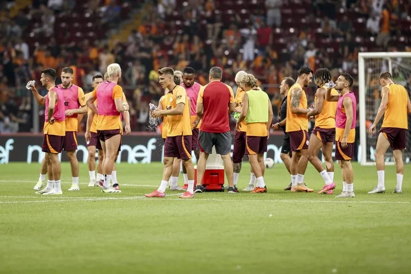 ÖZEL | Galatasaray'da dev kriz! Ayrılmak istiyor - 2