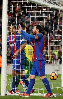 Messi, Raul'un rekoruna ortak oldu