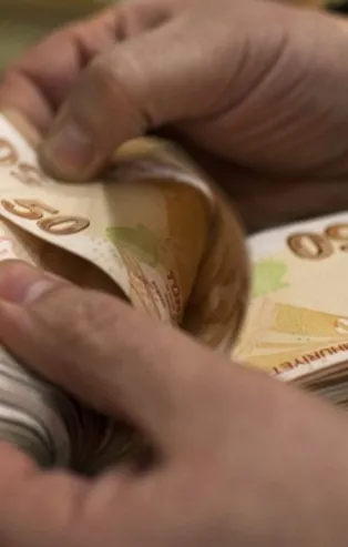 AK Parti'den Meclis'e asgari ücret teklifi