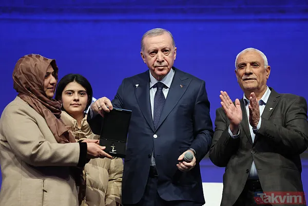 Başkan Erdoğan'dan asrın birlikteliğine katkı sağlayan kurum ve kuruluşa özel plaket! - 13