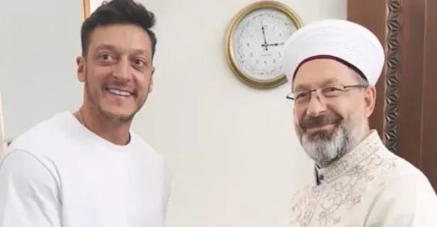 Diyanet İşleri Başkanı Erbaş Mesut Özil’le bir araya geldi