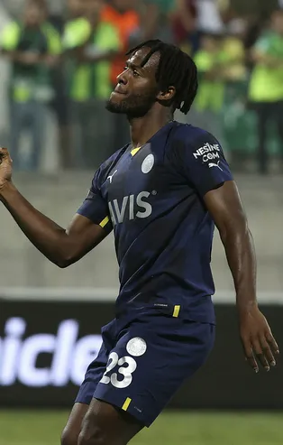 Fenerbahçe'nin golcüsü Michy Batshuayi durdurulamıyor! Geçen sezondan eser kalmadı