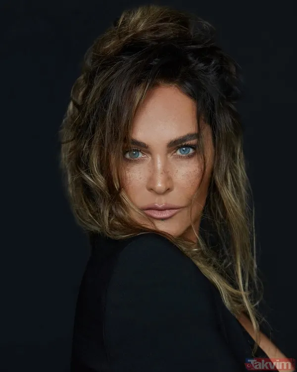 5 senelik kontrat! Hülya Avşar’dan şaşırtan evlilik açıklaması! Sır gibi sakladığı ilk eşi bakın kim! Tacının elinden alınmıştı... - 5