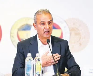 alex-de-souzadan-calistigin-en-kotu-teknik-direktor-kimdi-sorusuna-soke-eden-cevap-1642548198366.jpeg Alex De Souza'dan “Çalıştığın en kötü teknik direktör kimdi?” sorusuna şoke eden cevap-2