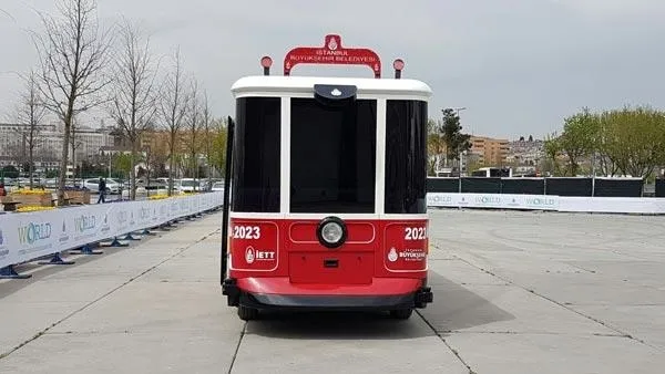 İşte İETT'nin sürücüsüz aracı-3