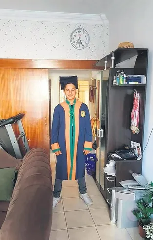 KKTC'de 14 yaşındaki çocuk cinnet getirdi: 3 ölü