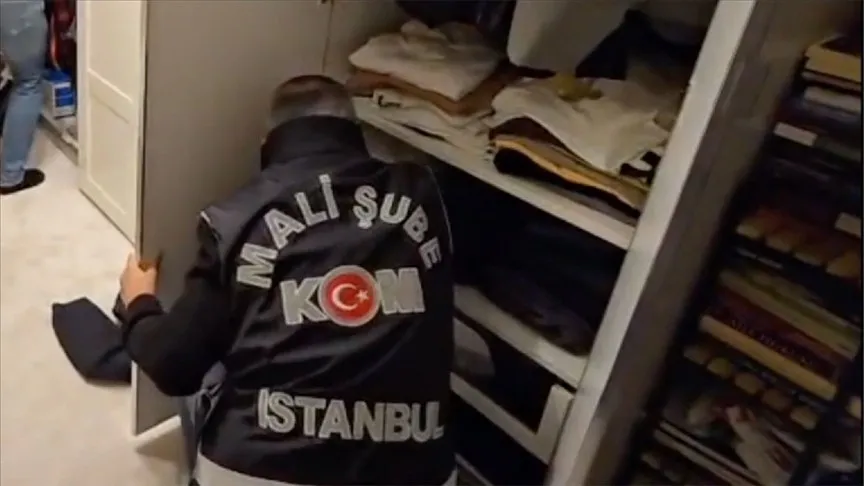 panel-sorusturmasinda-wolf-detayi-kara-para-agi-pos-kripto-ve-kuyumcu-hattinda-aklanmis-1779279787414.jpeg Adana merkezli panel soruşturmasında 100 milyarlık kara para ağı: WOLF kod adlı lider ve PEP sistemi deşifre oldu-9