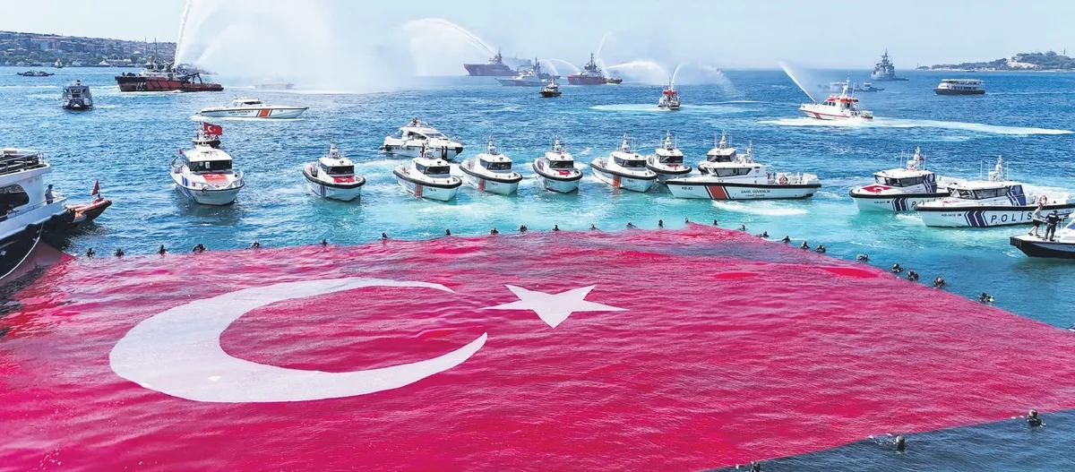 muhtesem-seans-1782938675015.jpeg 1 Temmuz Denizcilik ve Kabotaj Bayramı'nın 100. yılı coşkuyla kutlandı-3