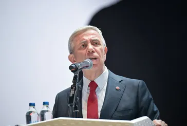 Yavaş’tan özel kaleme 1 milyon TL’lik içecek