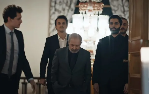 subosun-babasi-ketenpereye-ayagiyla-kivrilacak-edho-180-bolum-fragmani-dusmanlik-rolantiye-aliniyor-1611401829139.jpg