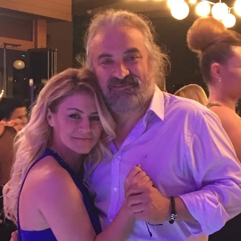 selma-konak-anlatti-volkan-konakla-son-telefon-gorusmesi-1775040860102.jpg Selma Konak anlattı! Volkan Konak'la son telefon görüşmesi-6