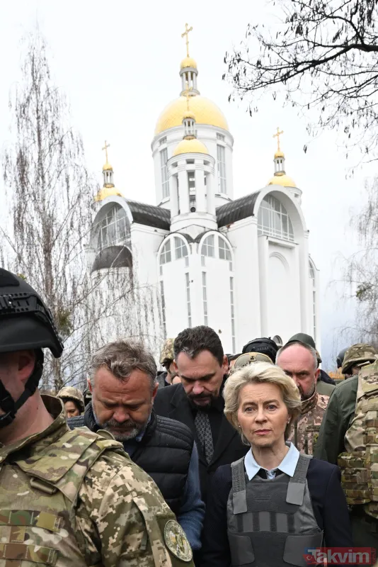SON DAKİKA: Ursula von der Leyen ve Josep Borrell Ukrayna'da Buça Kiev'i ziyaret etti - 2