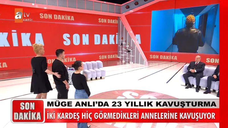 Müge Anlı'da 23 yıldır görmedikleri anneleriyle yüzleştiler: “Bu yaşımda anne sevgisini tattım”-16