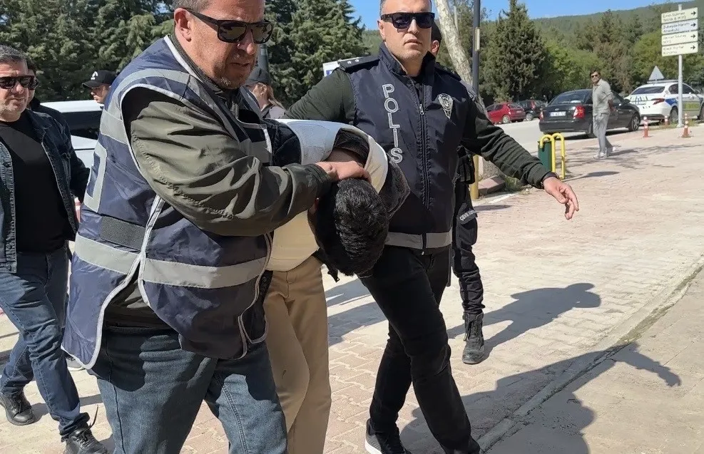Kübra Yapıcı'nın cesedi Korkuteli Barajı’nda bulundu! Şüpheliler İlyas Umur Dalğar ve Ata Berk Sezen tutuklandı-3