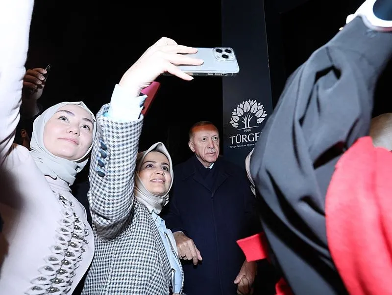 Başkan Erdoğan'dan geleneksel TÜRGEV iftarında önemli açıklamalar-6