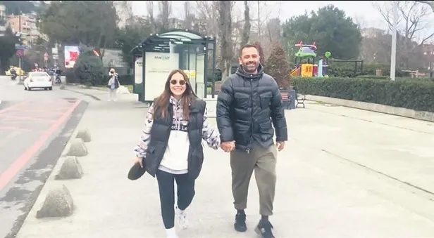 Hadise önceki akşam "En Güçlü Kadın Şarkıcı" ödülü aldı-6