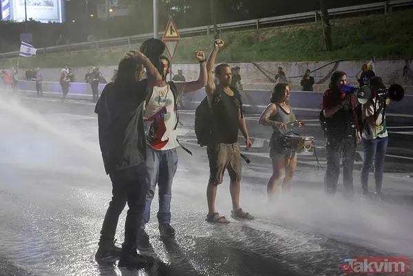 İsrail sokakları karıştı | Tel Aviv sokaklara döküldü! Katil Netanyahu'ya tepki yağdı: İstifa et - 30