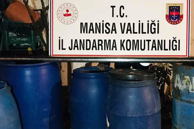 SON DAKİKA: Ölüm saçıyorlar! Litrelercesi ele geçirildi