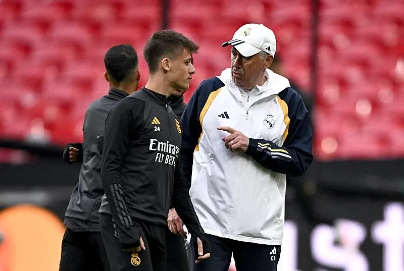 Arda’dan Fener’e duygusal yanıt!