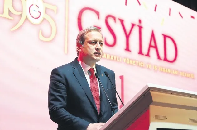 Sponsorluk töreninde konuşan Burak Elmas'tan çarpıcı açıklamalar: Galatasaray'da artık birliktelik çok zor