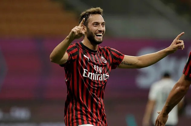 Milan'da Hakan Çalhanoğlu kararı