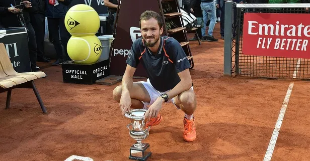 Roma Açık'ta şampiyon Medvedev