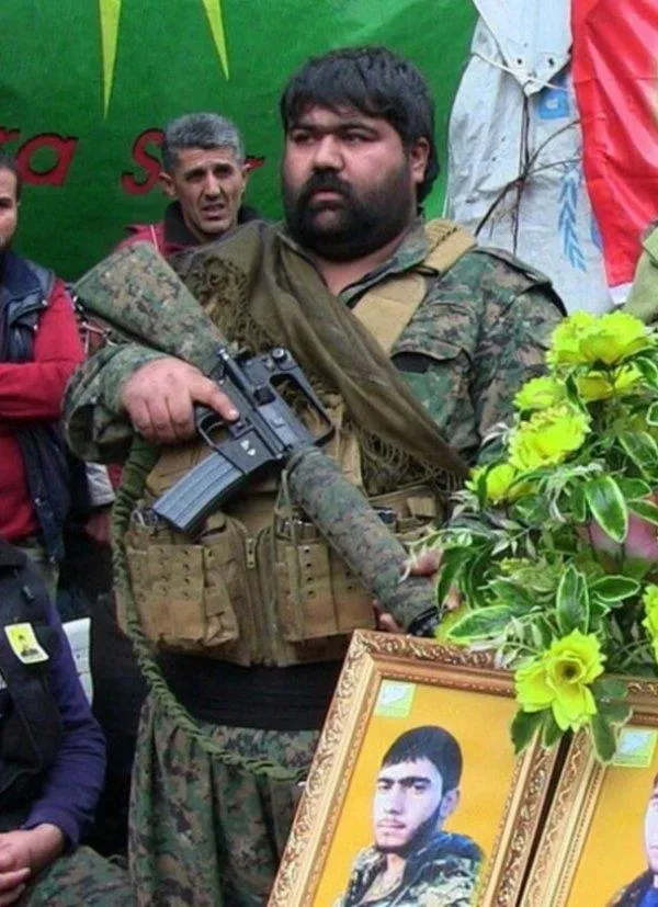 Afrin'de terörist cenazeleri bir bir kaldırılıyor-1