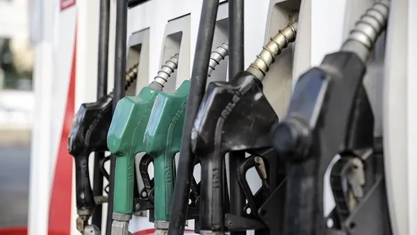 Son dakika: Araç sahiplerini bir müjde daha! Motorine ikinci indirim geliyor!-3