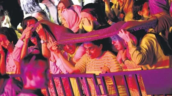 1660594670351.jpeg Yasemin Özilhan boşanma iddialarına noktayı koydu! İzzet Özilhan'ın...-11