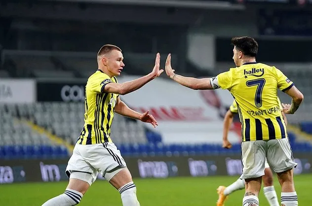SON DAKİKA: Fenerbahçe'de Attila Szalai'ye Ada'dan kanca! Premier Lig'den 3 takım istiyor