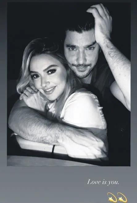 1603492818731.jpeg Hadise 35. yaş gününde yine aşka geldi! Mutluluk pozları...-3