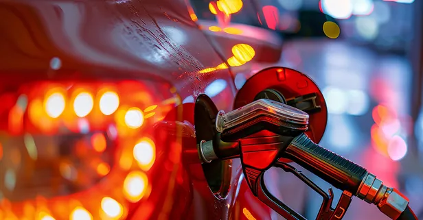Son dakika: Araç sahipleri dikkat! Motorine 1 lira 35 kuruş indirim!