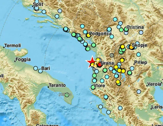 O ülkede 6.4 büyüklüğünde deprem